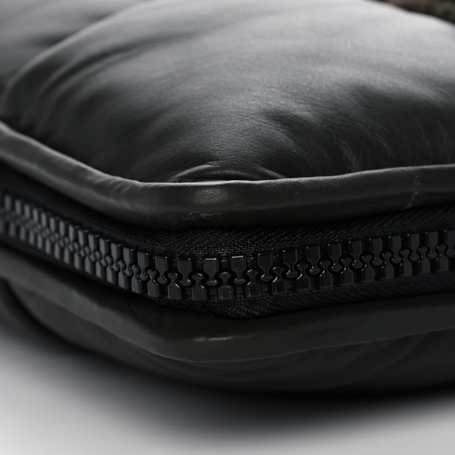 Bottega Veneta Calfskin Maxi Intrecciato Puffy Laptop Pouch Camping 12 of 16