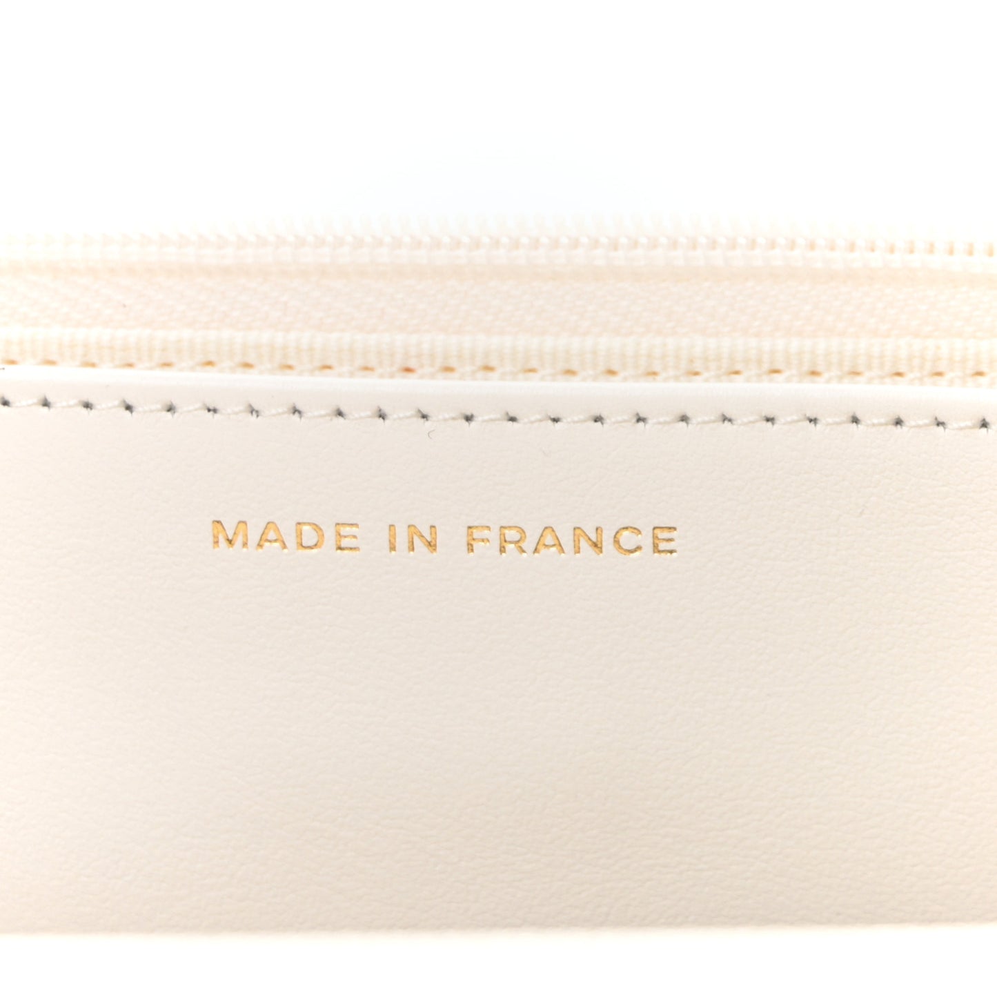 Caviar Quilted Enamel Coco Casino Wallet On Chain WOC White