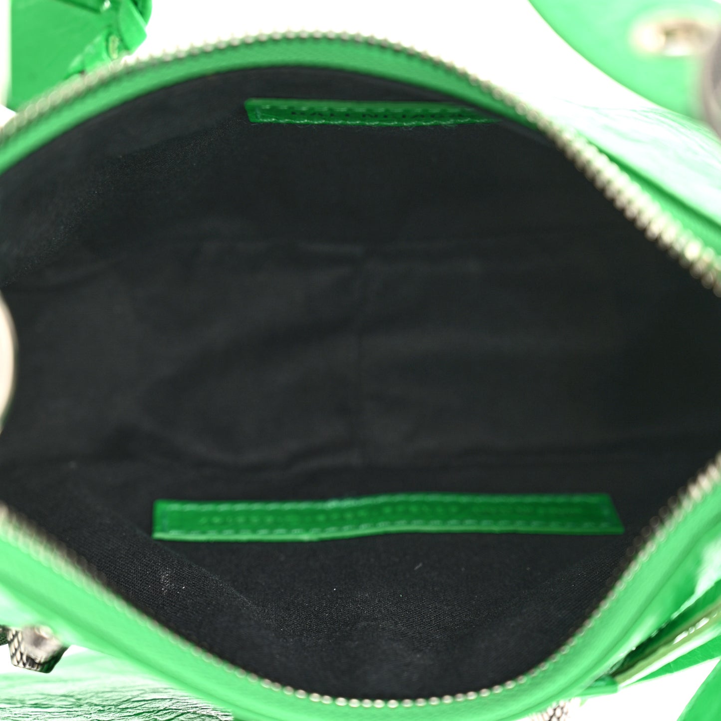 Agneau Arena Le Cagole Shoulder Bag XS Vivid Green