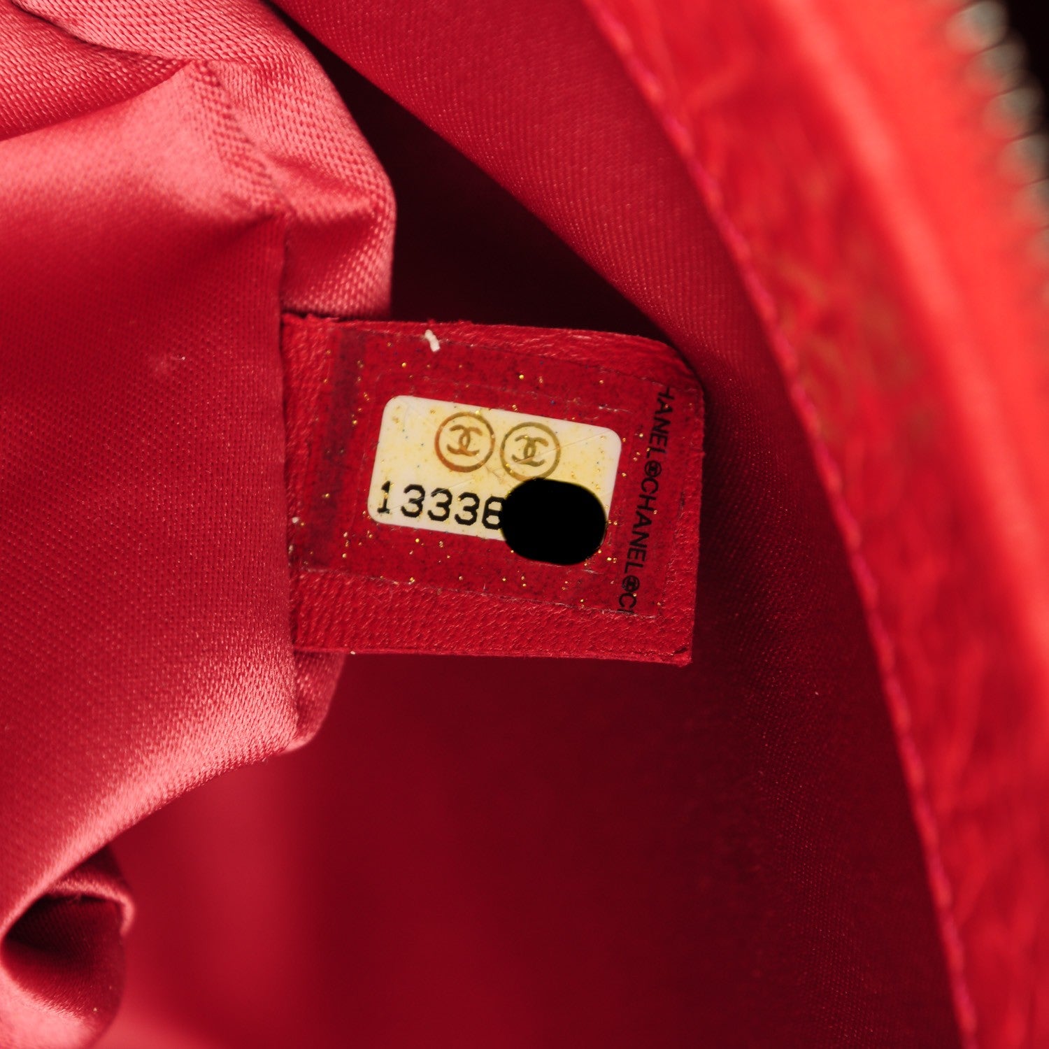 Chanel Glazed Calfskin On the Road Zip Tote Red 7 of 9