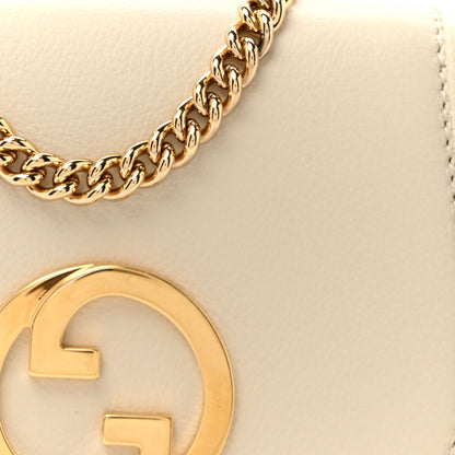 Gucci Roxy Calfskin Medium Blondie Chain Wallet Mystic White 9 of 12