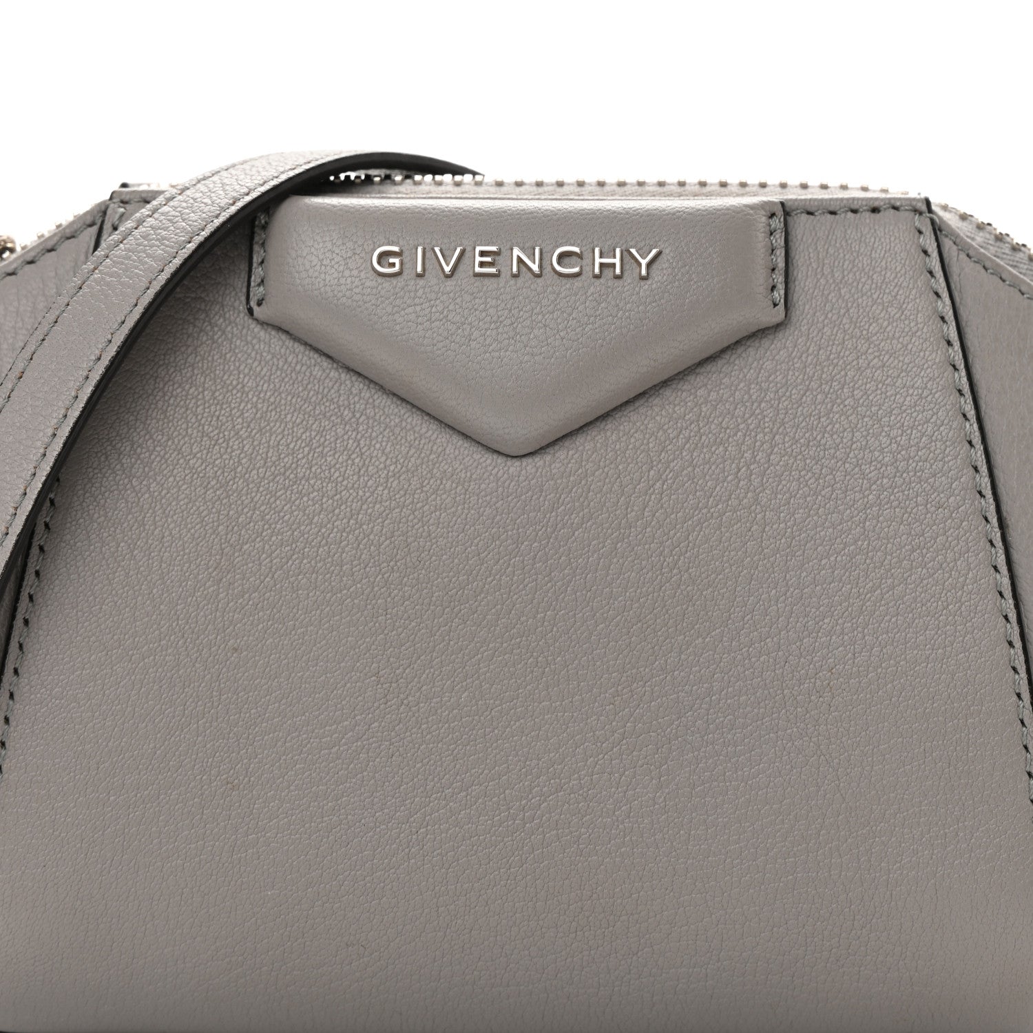 Givenchy Sugar Goatskin Nano Antigona Pearl Grey 8 of 13