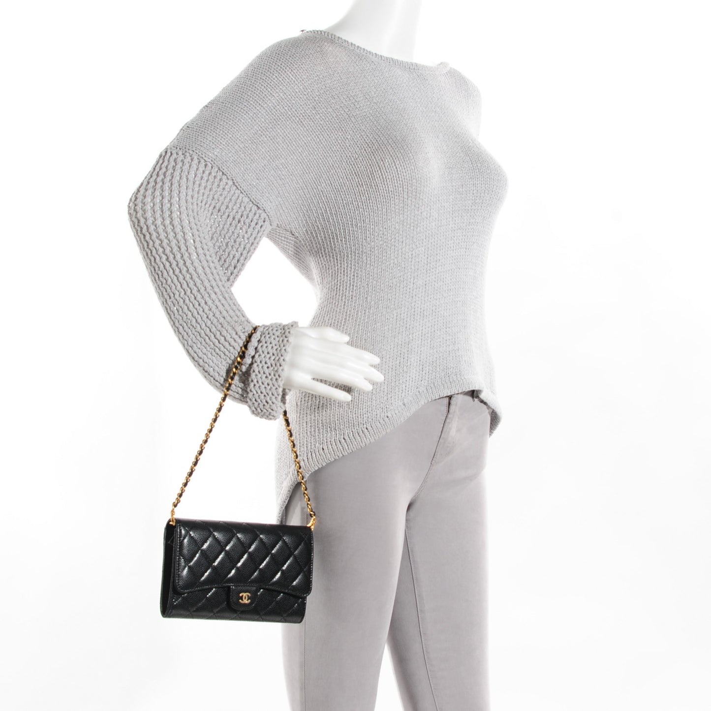Caviar Quilted Wallet on Removable Chain Black