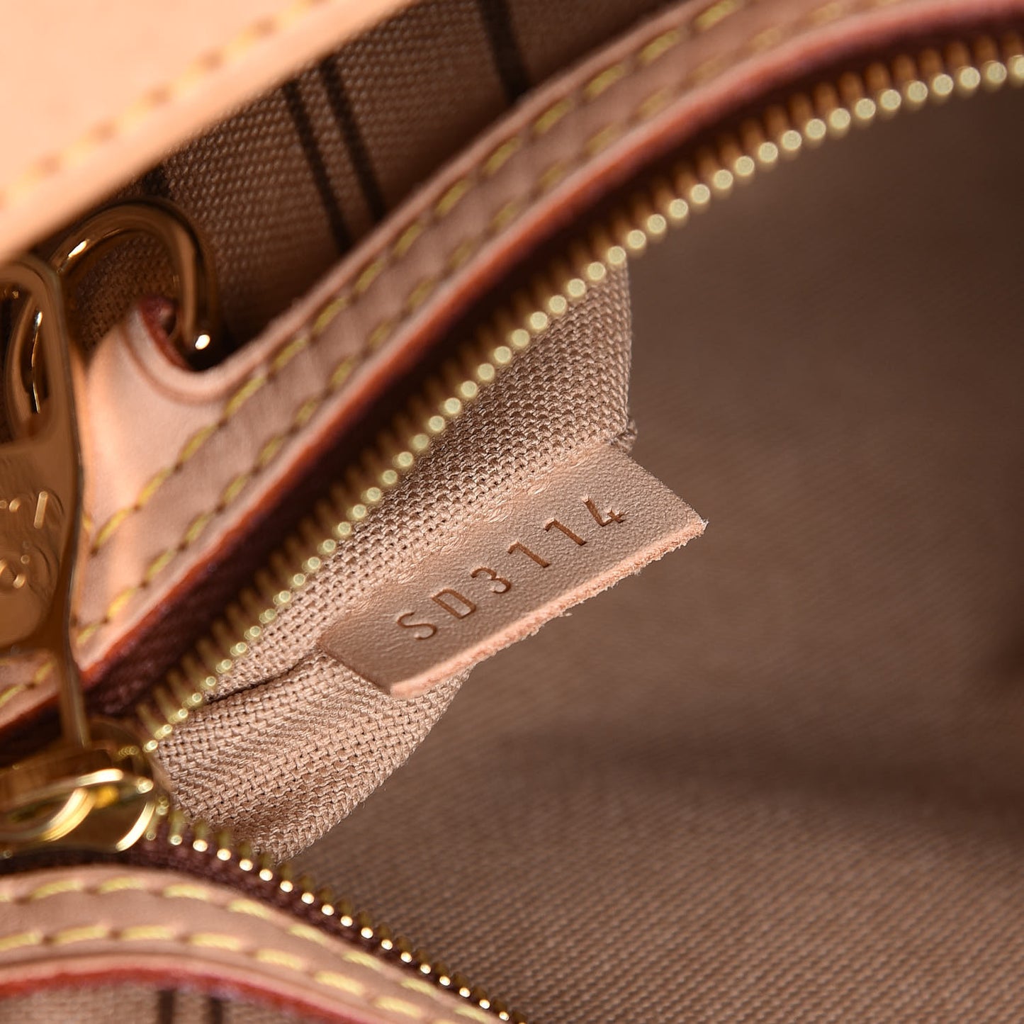 Monogram Delightful MM