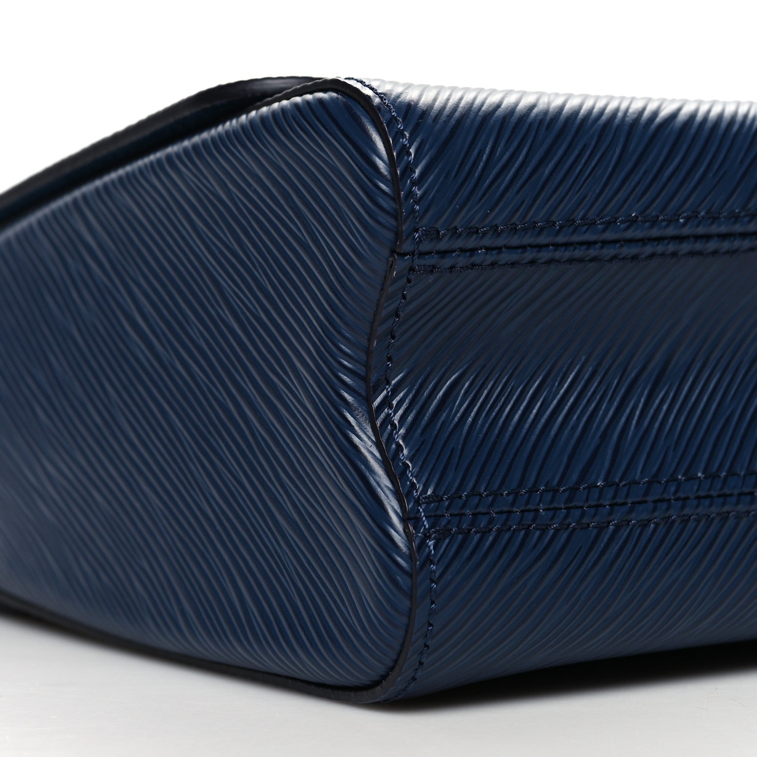 Louis Vuitton Epi Twist Shoulder Bag MM Indigo 8 of 10