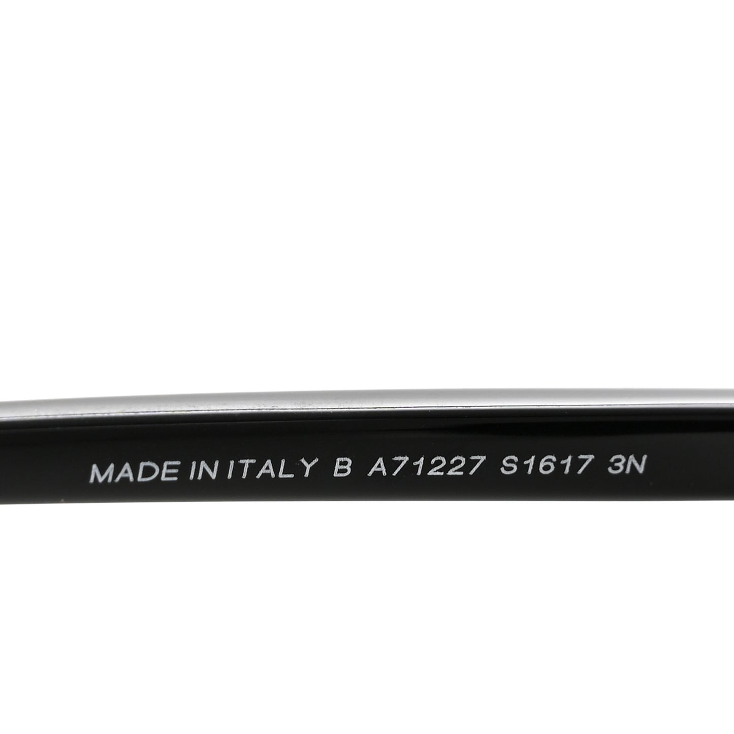 CC Oval Sunglasses A71227 Black