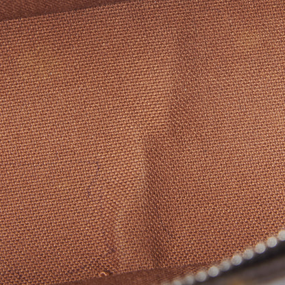 Louis Vuitton Monogram Trotteur 8 of 8