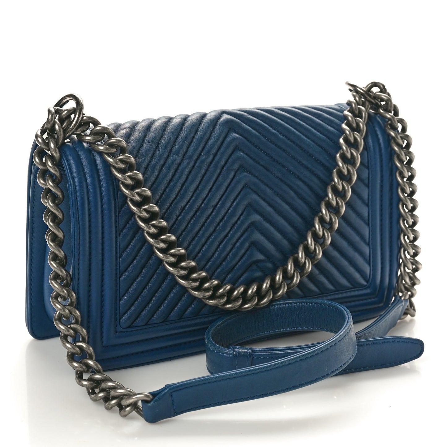 Wrinkled Lambskin Chevron Quilted Medium Boy Flap Navy
