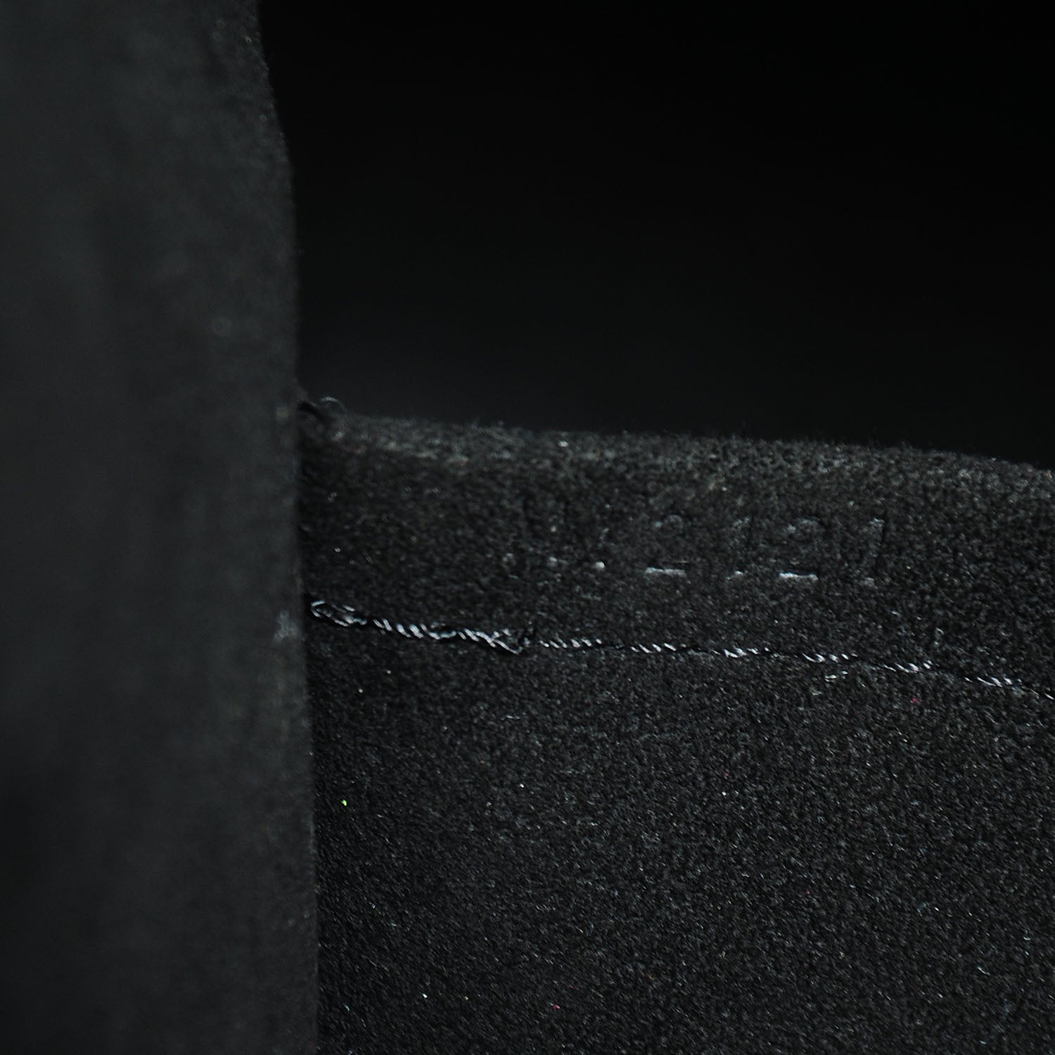 Louis Vuitton Electric Epi Alma GM Black 7 of 7