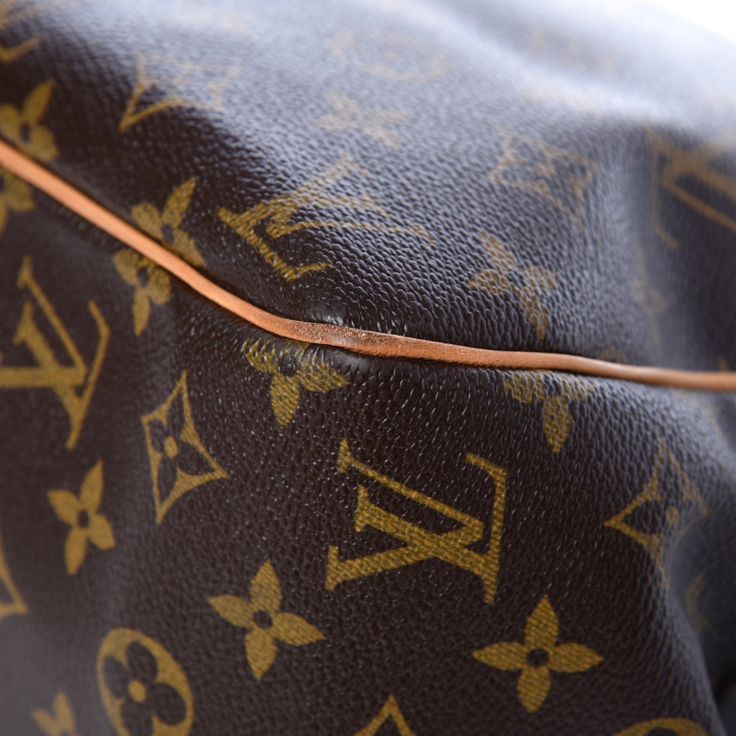Louis Vuitton Monogram Batignolles Horizontal 11 of 12