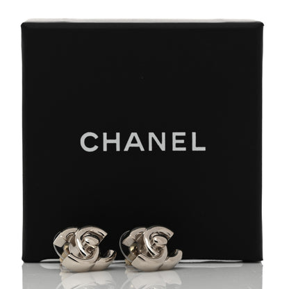 Chanel Metal CC Turnlock Earrings Gold 5 of 5