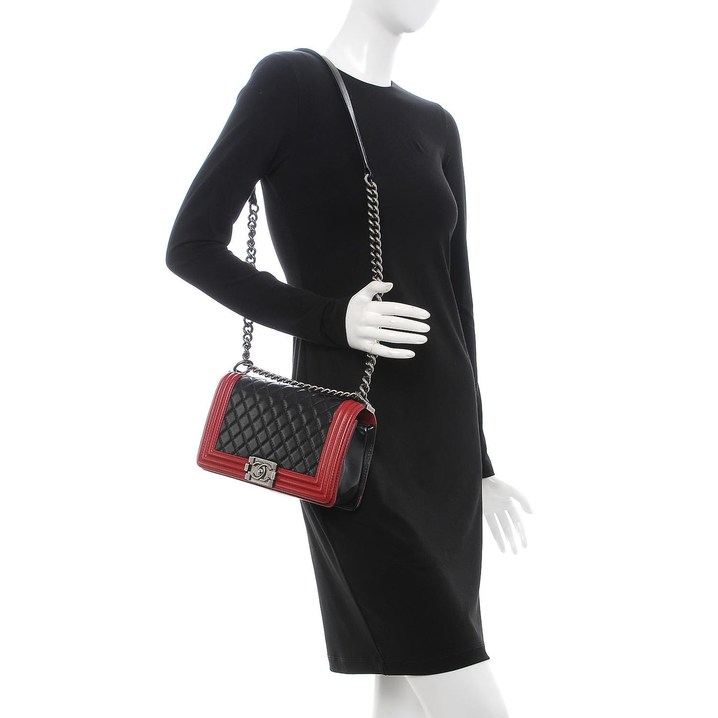 Lambskin Quilted Medium Boy Flap Black Red