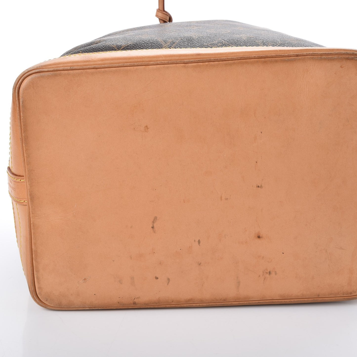 Monogram Noe