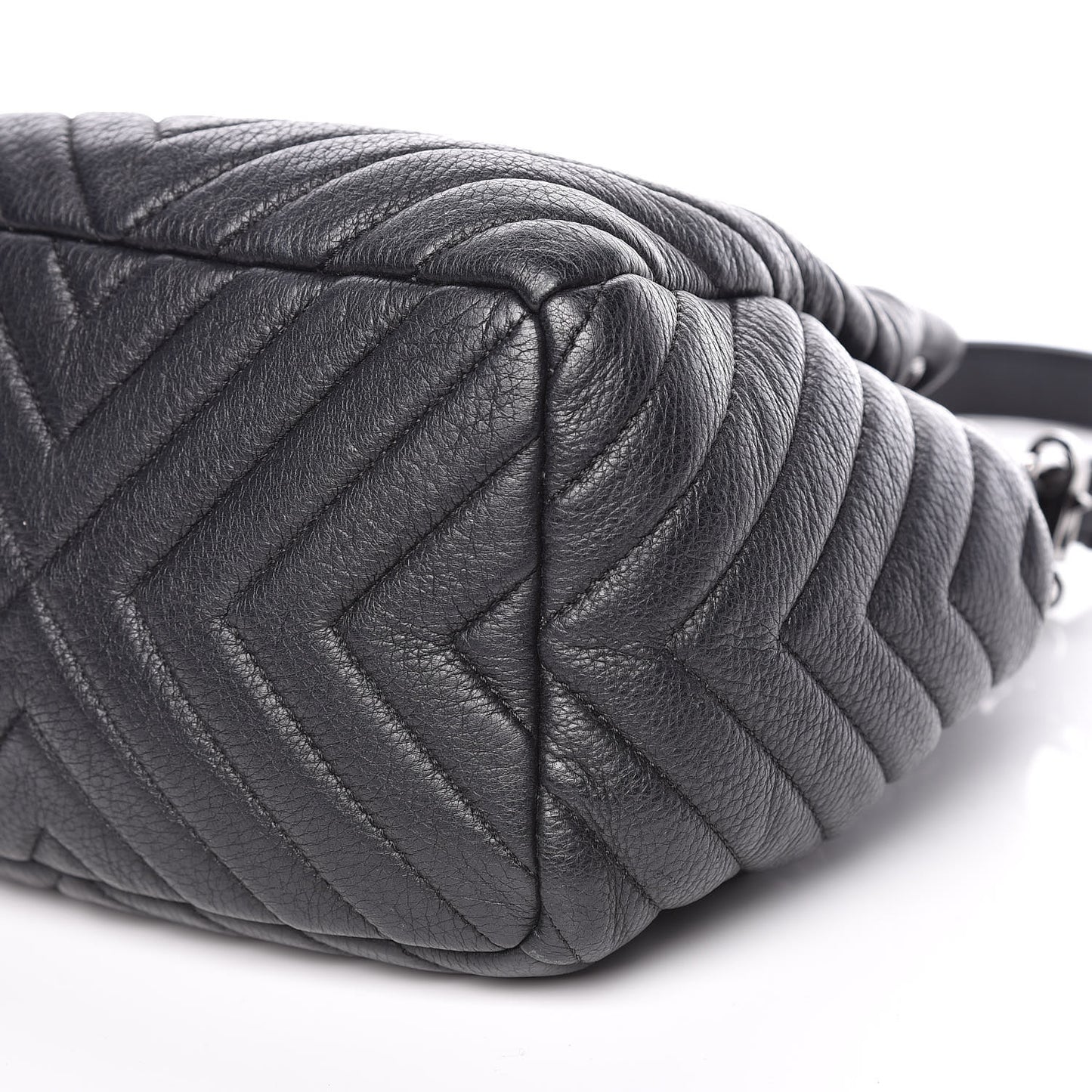 Deerskin Chevron Small CC Chain Bucket Drawstring Bag Black