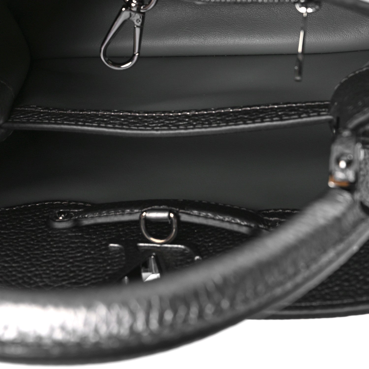 Louis Vuitton Metallic Calfskin Capucines BB Etain 5 of 9