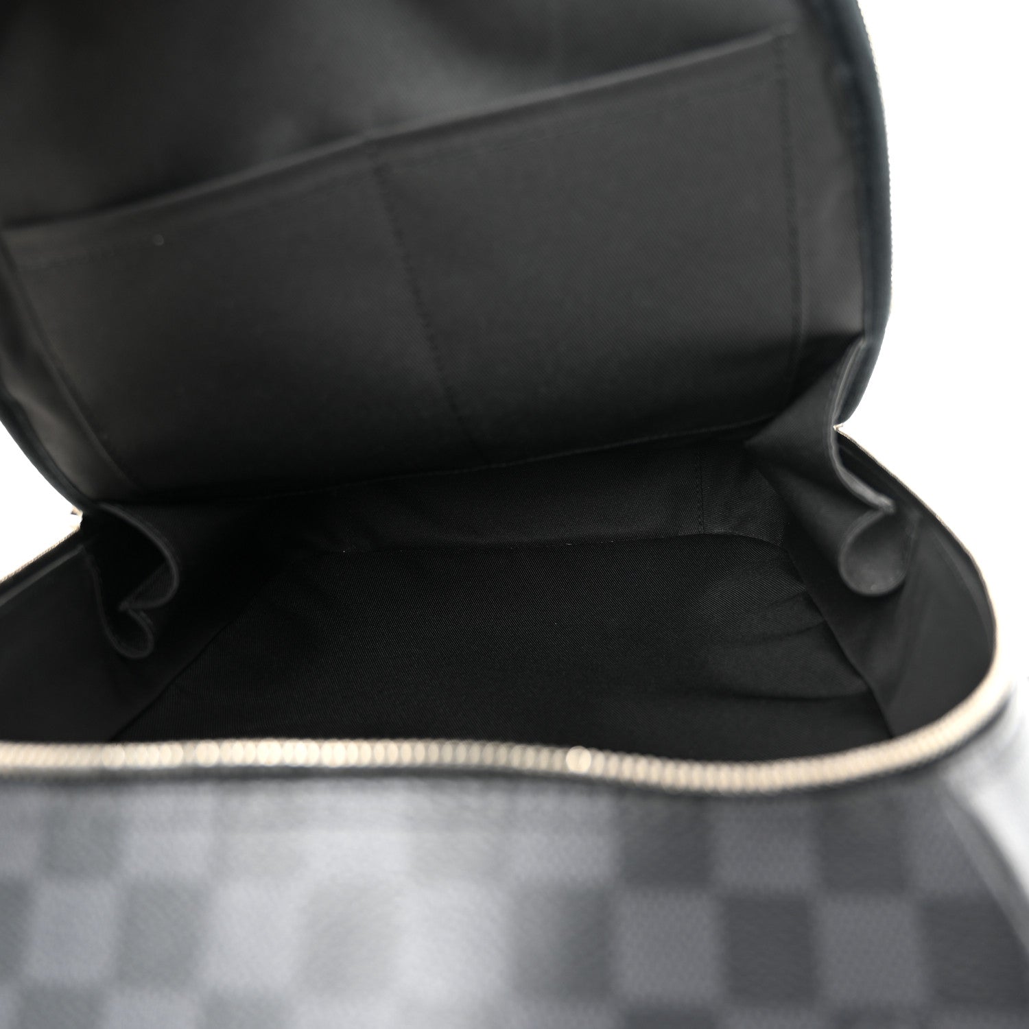 LOUIS VUITTON Michael Backpack Nv2 Graphite Damier Graphite LOUIS VUITTON Michael Backpack Nv2 Graphite Damier Graphite