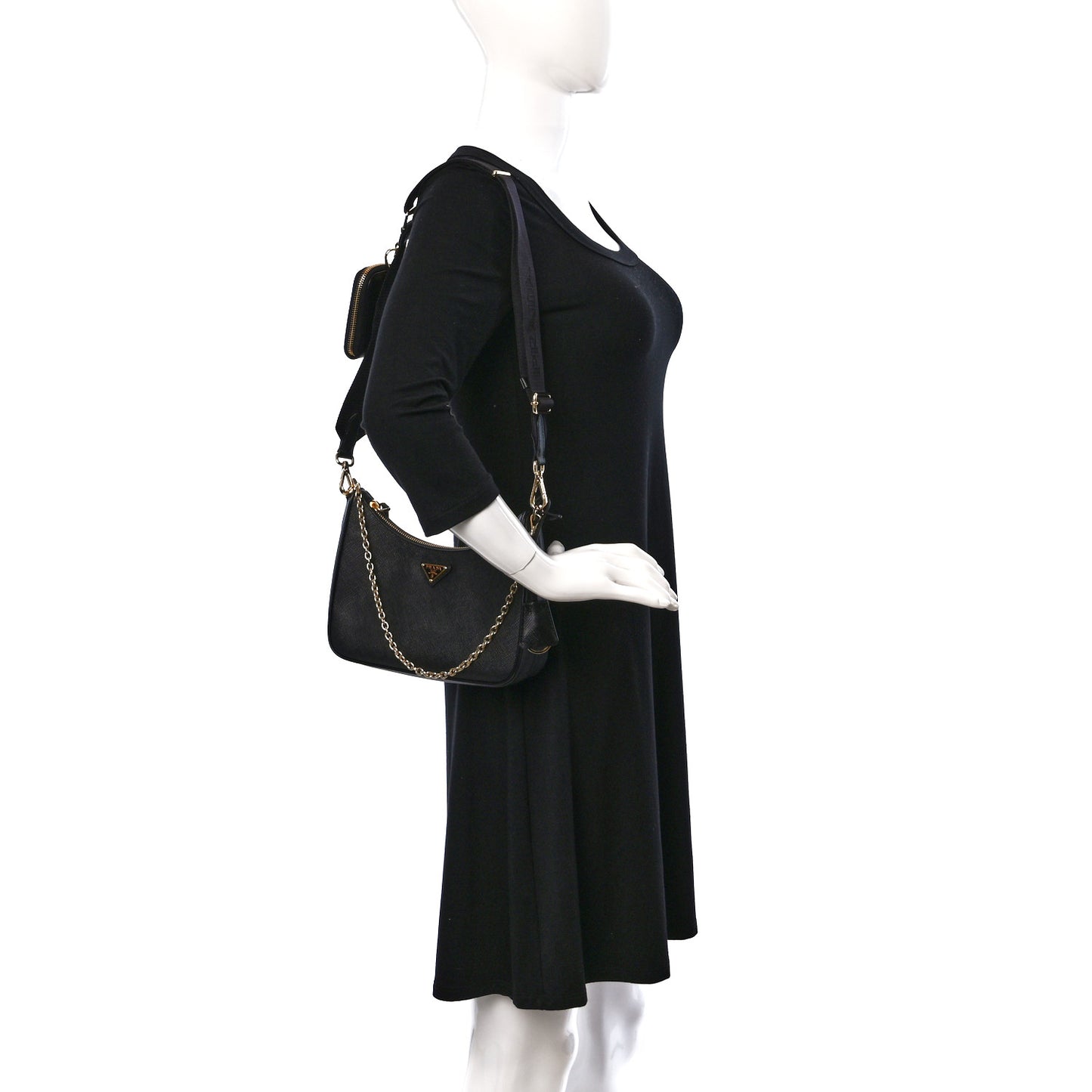 Saffiano Lux Re-Edition 2005 Shoulder Bag Black