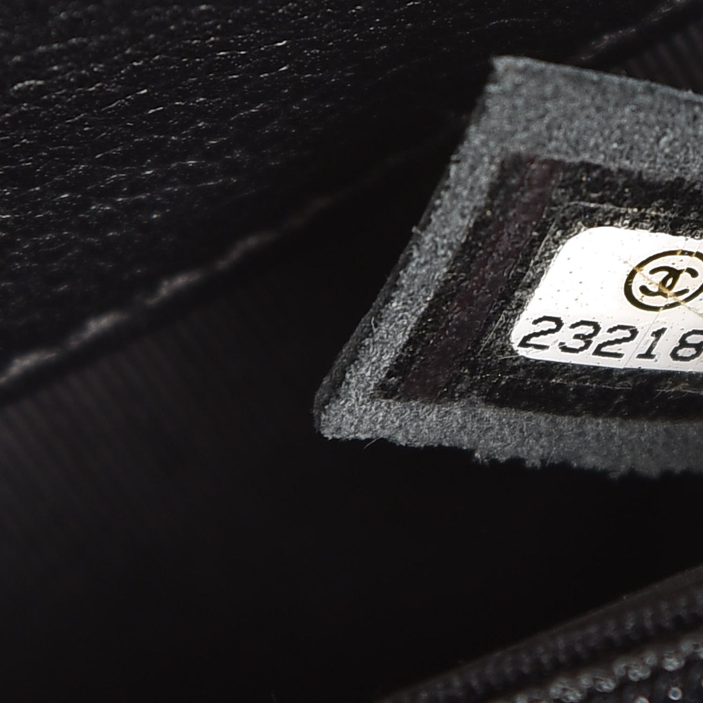 Calfskin Quilted Small Casual Pocket Messenger Flap Black