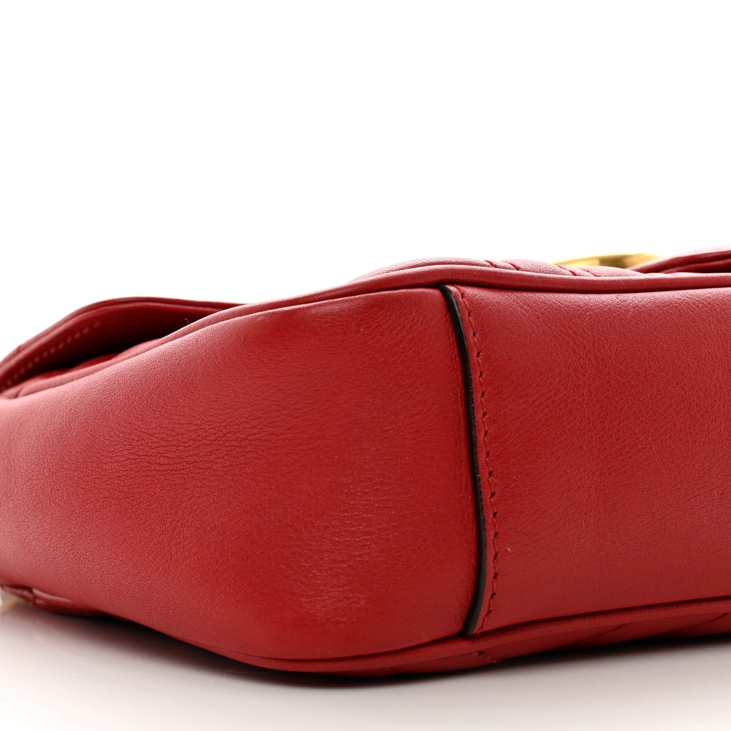 Calfskin Matelasse Mini GG Marmont Shoulder Bag Hibiscus Red