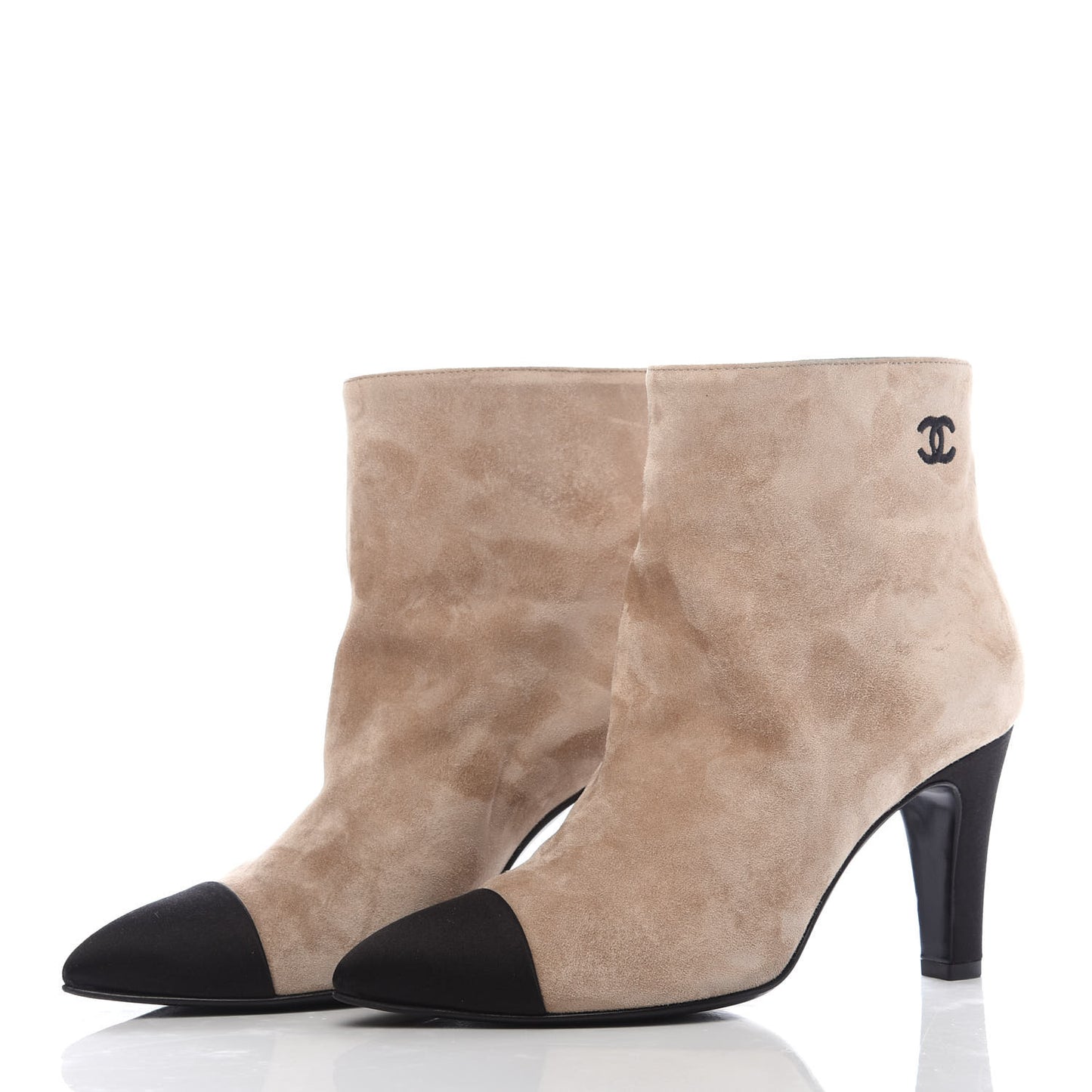 Suede Calfskin Satin Gabrielle Cap Toe Short Boots 35.5 Beige Black
