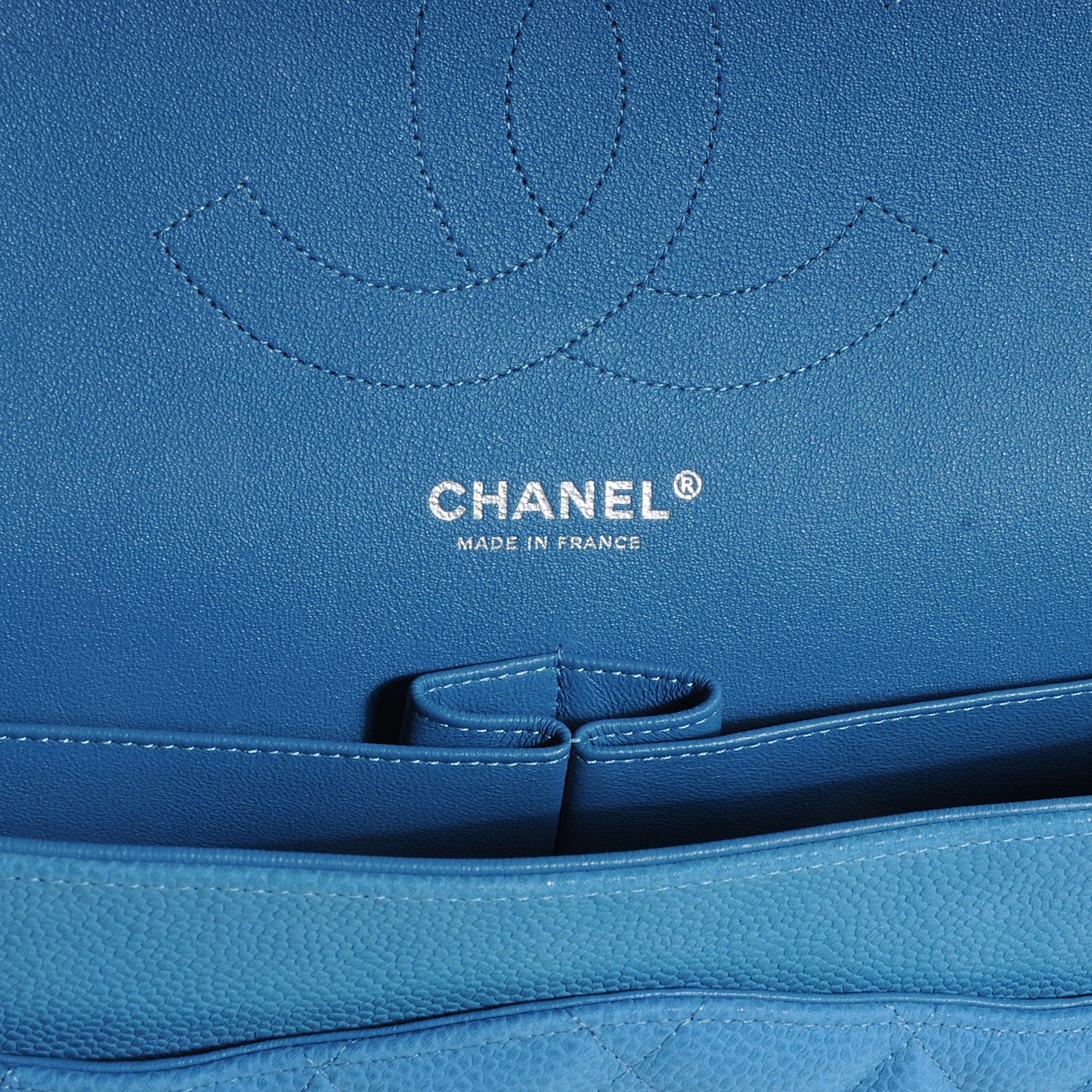 Iridescent Caviar Jumbo Double Flap Blue
