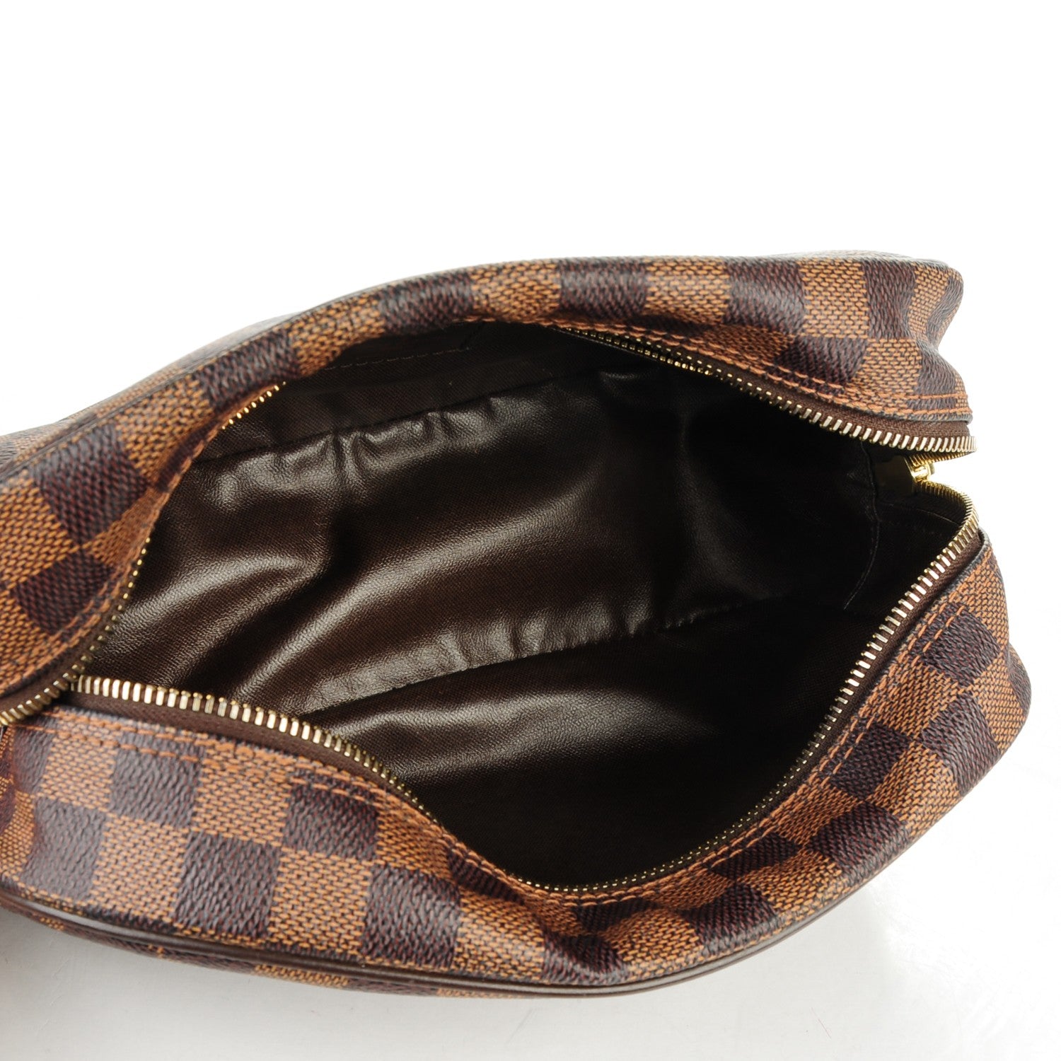 Louis Vuitton Damier Ebene Toiletry Bag 25 5 of 7