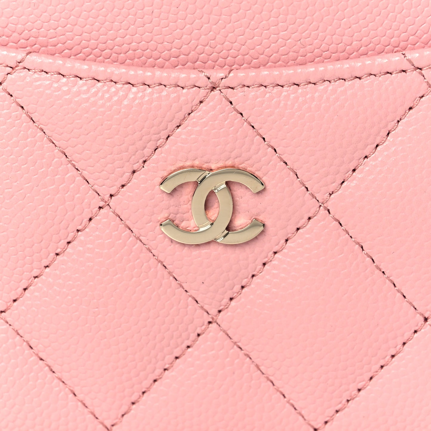 Caviar Quilted Card Holder Pink