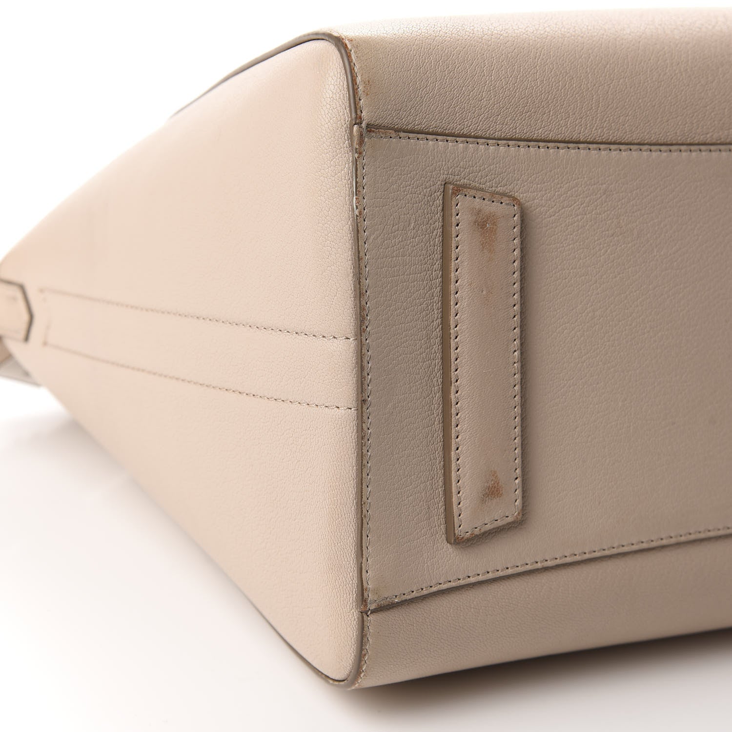 Givenchy Sugar Goatskin Medium Antigona Nude Pink 6 of 18