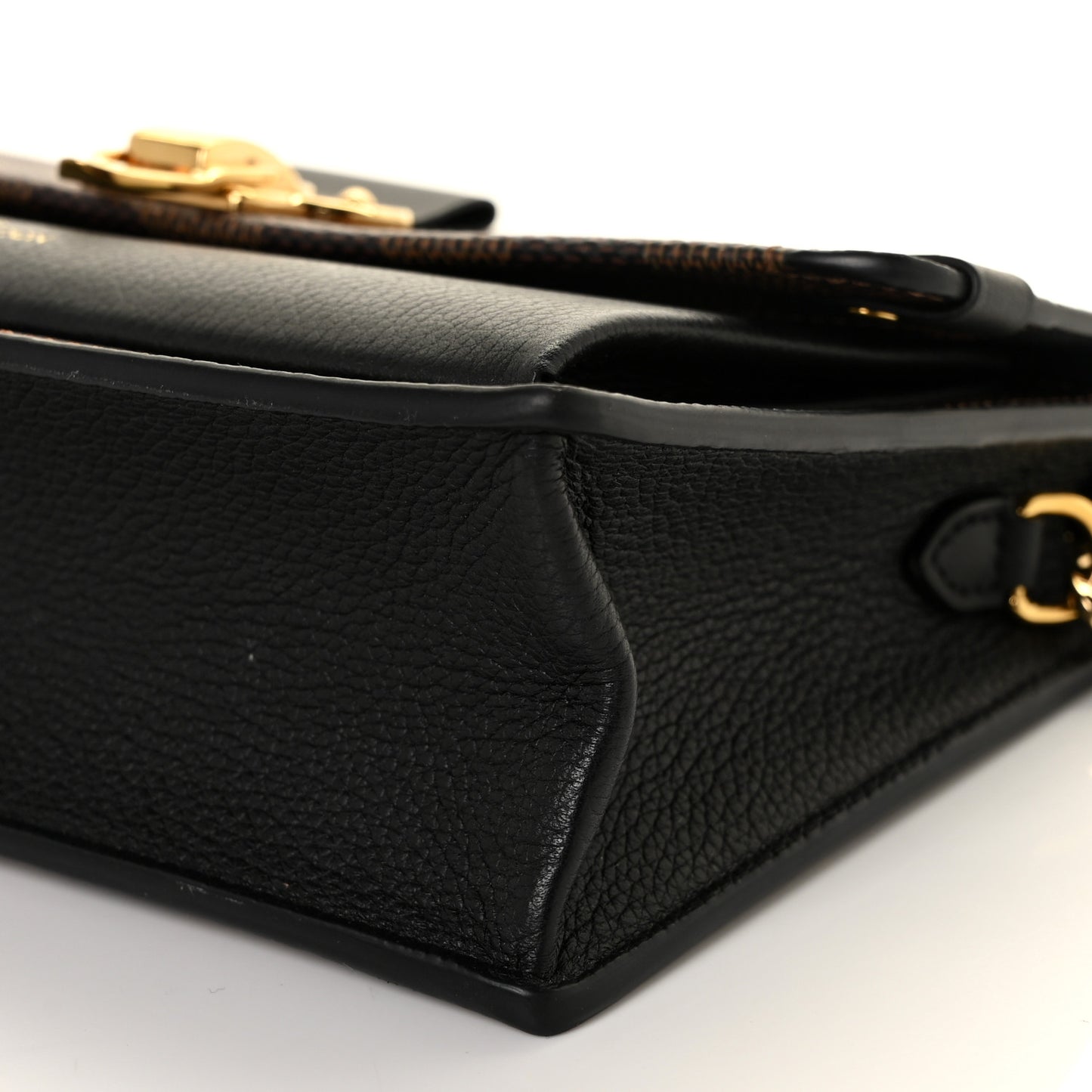 Damier Ebene Vavin Chain Wallet Black