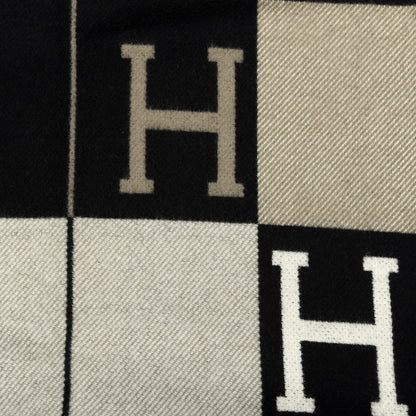 Hermes Wool Cashmere Avalon III Blanket Ecru Black 2 of 3