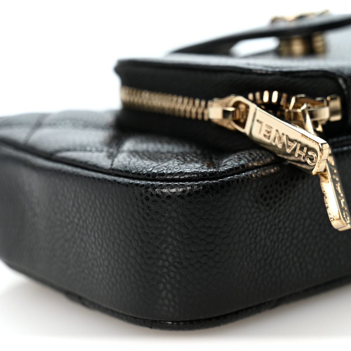 Caviar Quilted Business Affinity Phone Holder With Chain Black