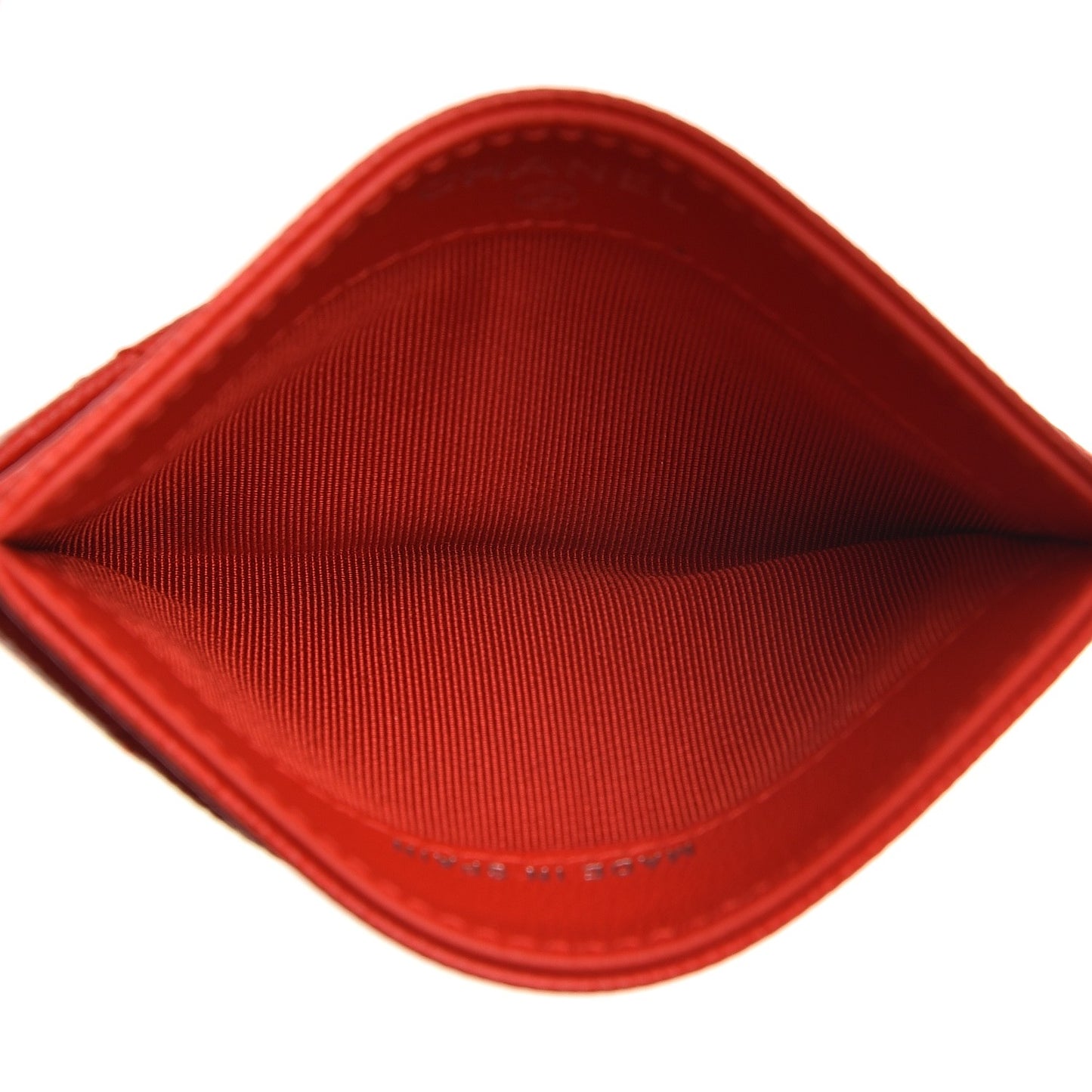 Caviar Chevron Quilted Card Holder Red