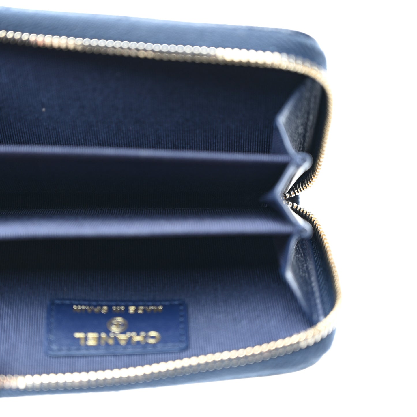 Caviar Quilted Zip Card Holder Navy