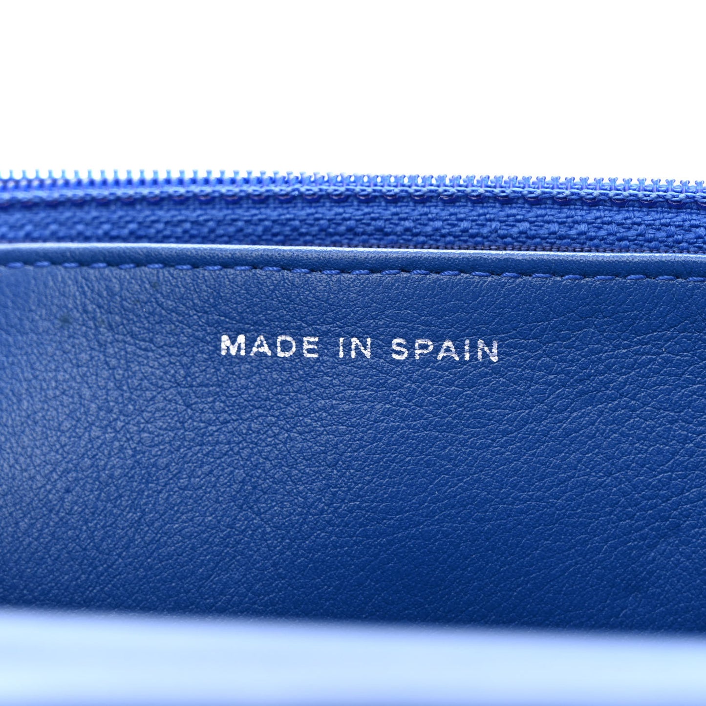Patent Quilted Wallet On Chain WOC Dark Blue