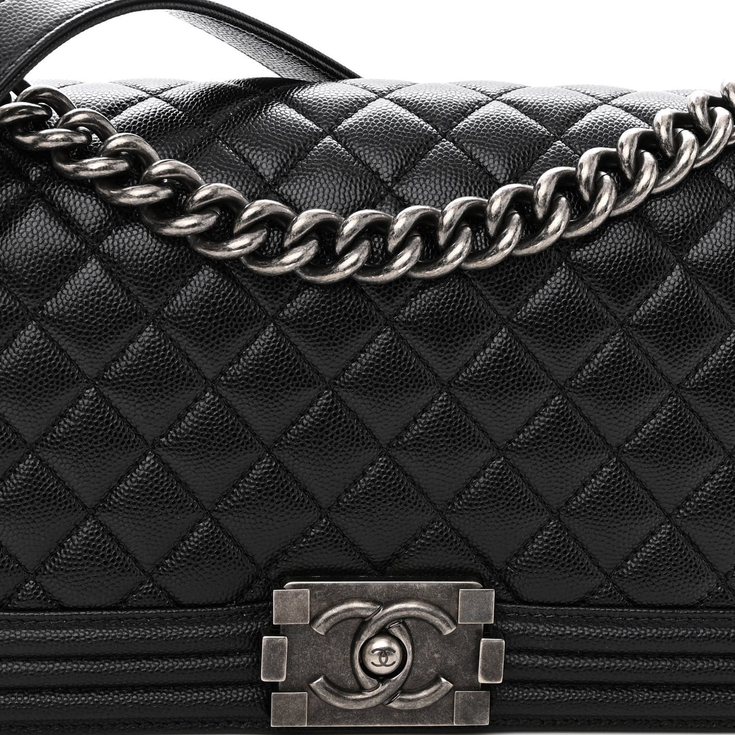 Caviar Quilted Medium Boy Flap Black