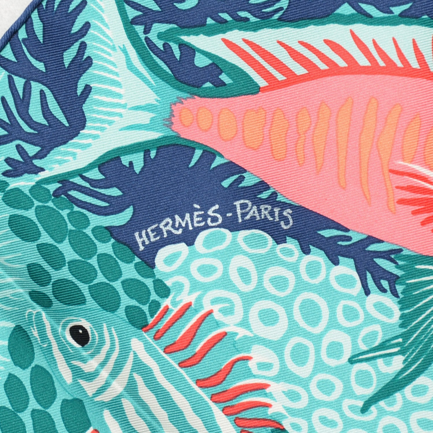 Hermes Silk Under The Waves Scarf 90 Vert Corail Aqua 6 of 7