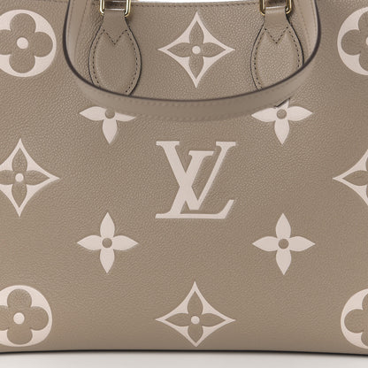 Louis Vuitton Empreinte Monogram Giant Onthego MM Tourterelle Creme 11 of 11