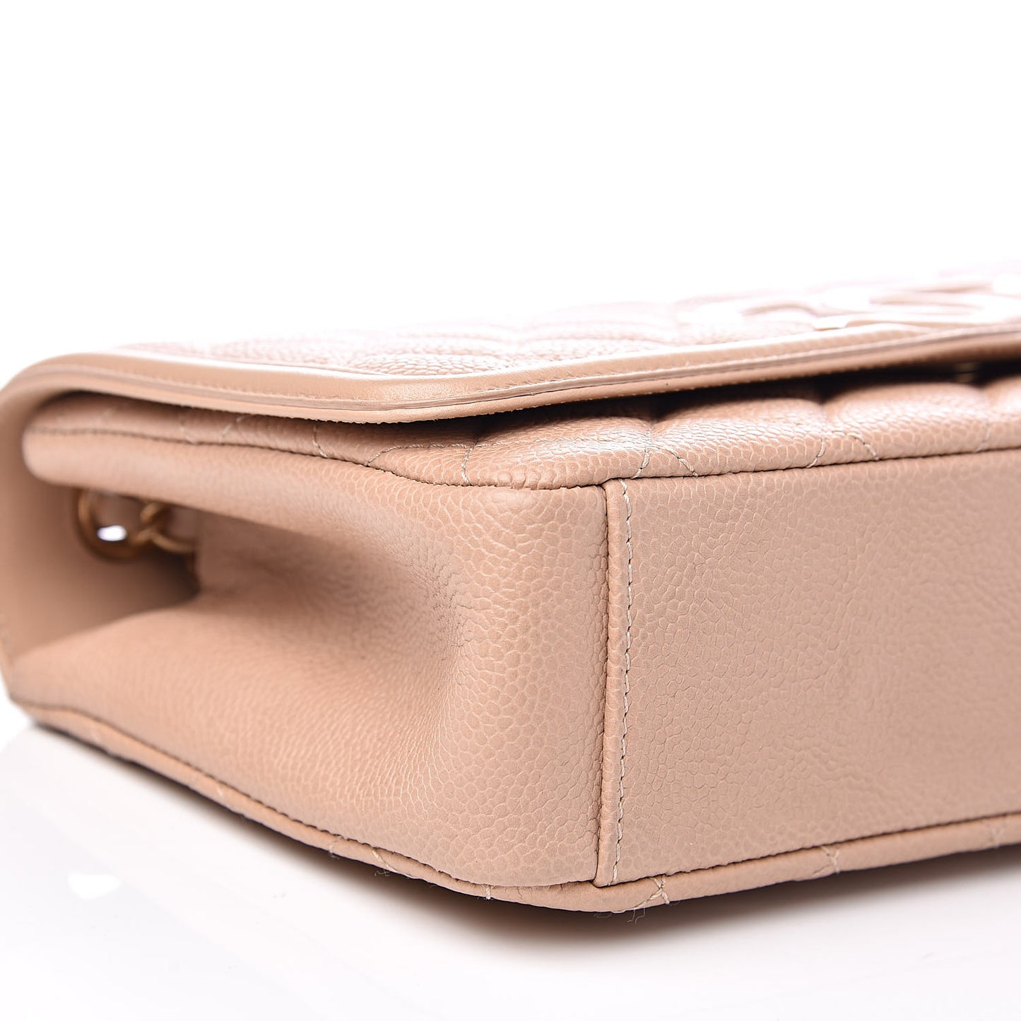Caviar Quilted Medium CC Filigree Flap Beige