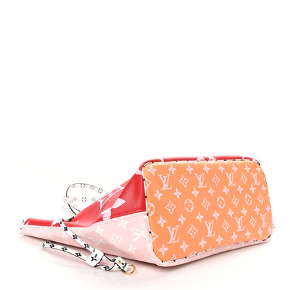 Louis Vuitton Monogram Giant Neverfull MM Rouge 5 of 11