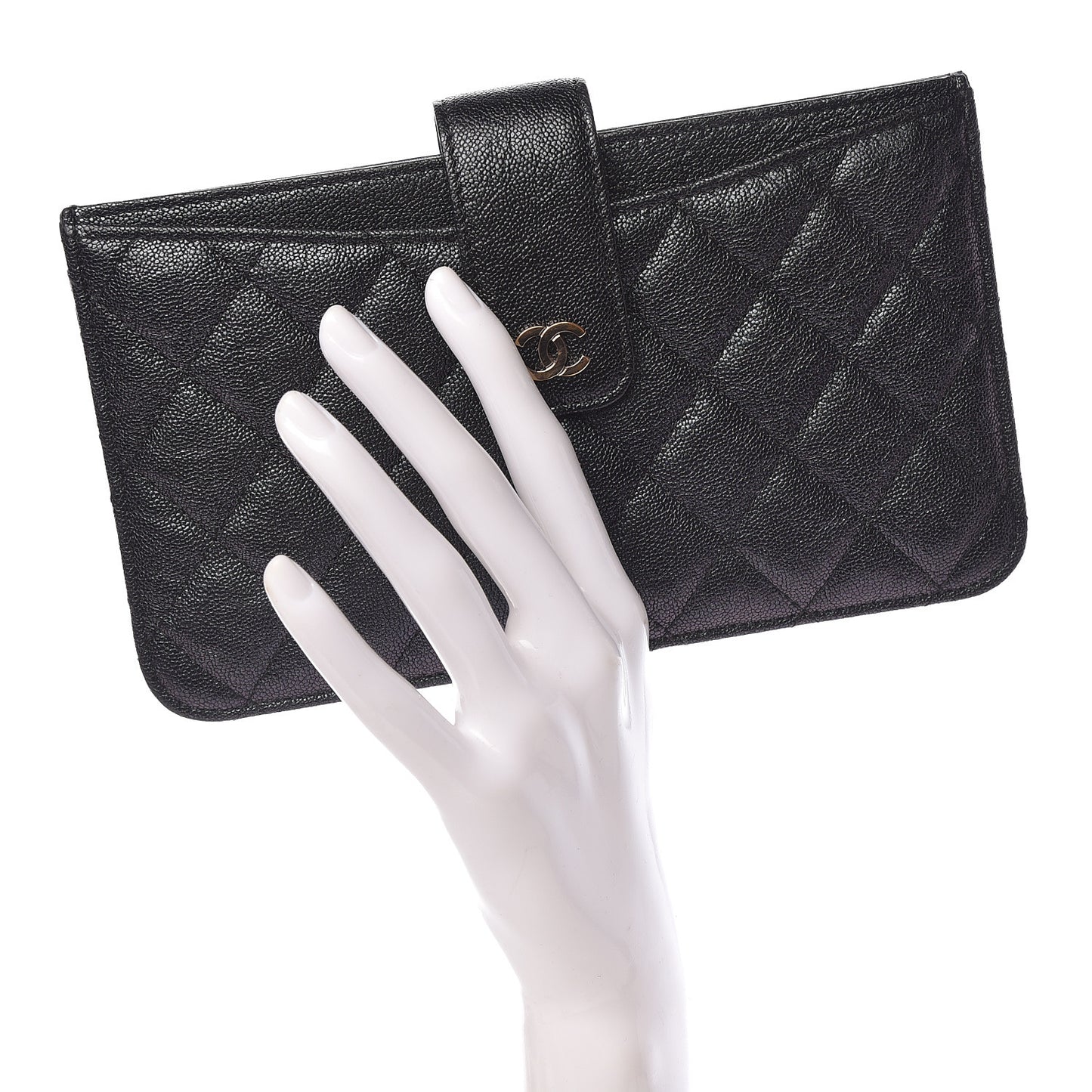 Iridescent Caviar Quilted Classic Strap Pouch Black