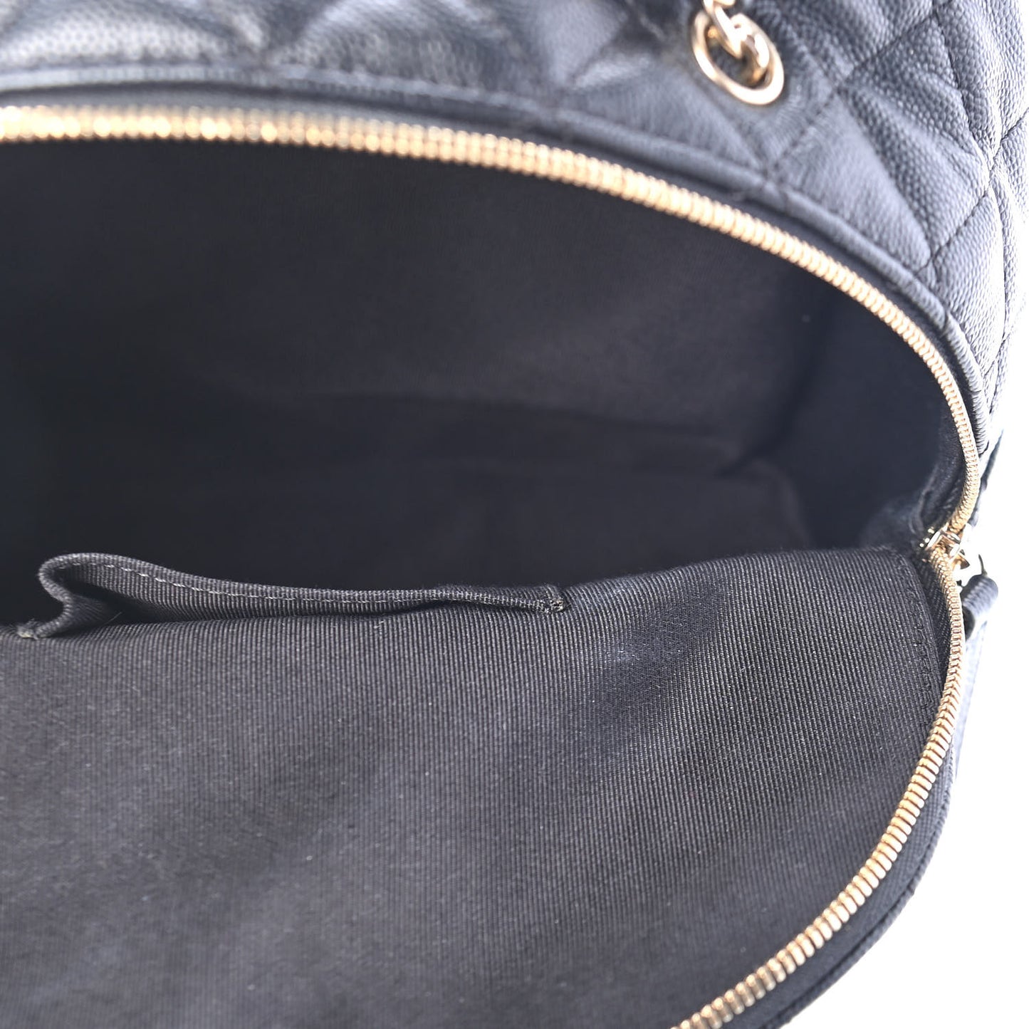 Caviar Quilted Medium Zip Around Backpack Black