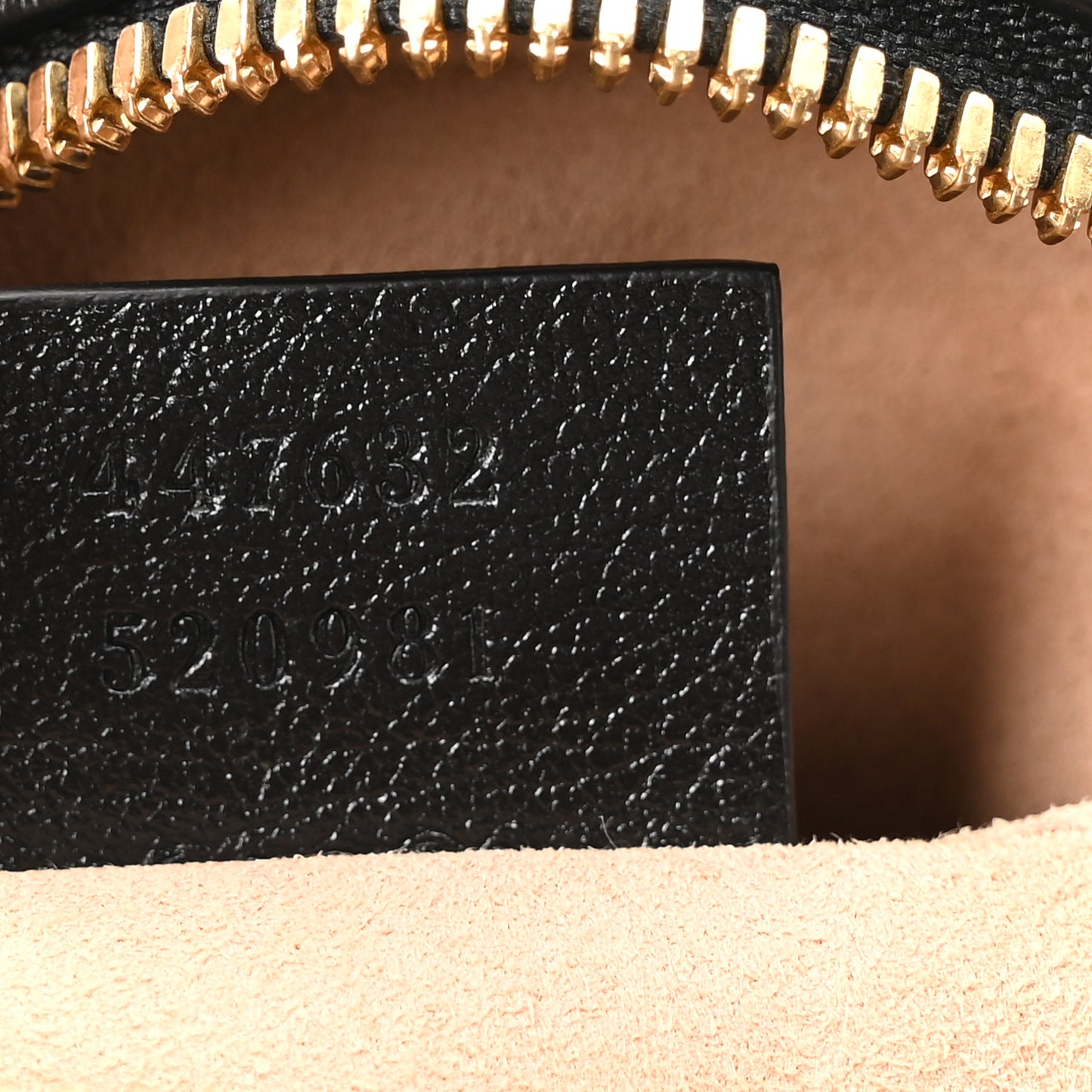 Monogram Matelasse Diagonal Small GG Marmont Chain Shoulder Bag Beige Black