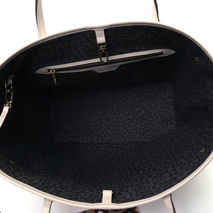 Louis Vuitton Monogram Giant Wild At Heart Neverfull MM Creme 4 of 4