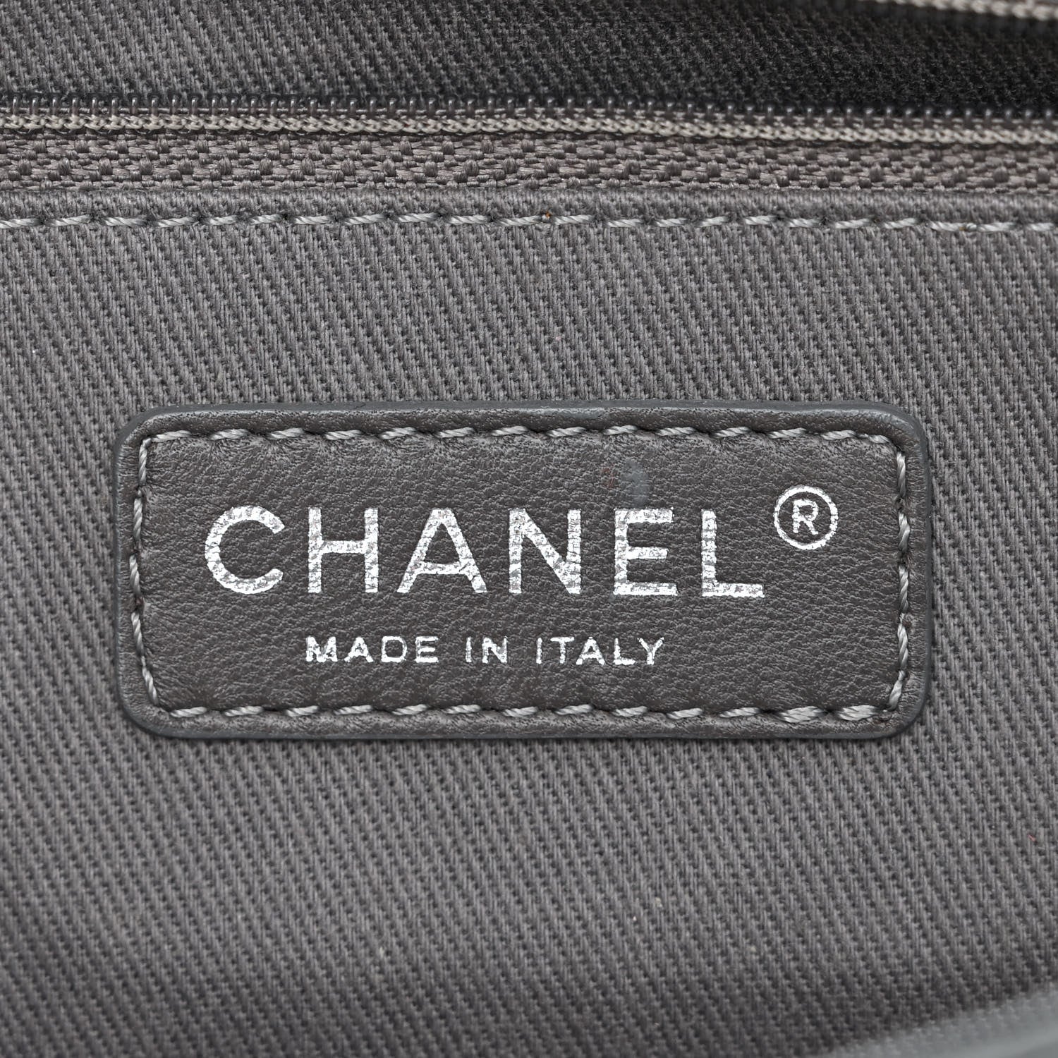 Chanel Iridescent Calfskin Glint Flap Black 6 of 11