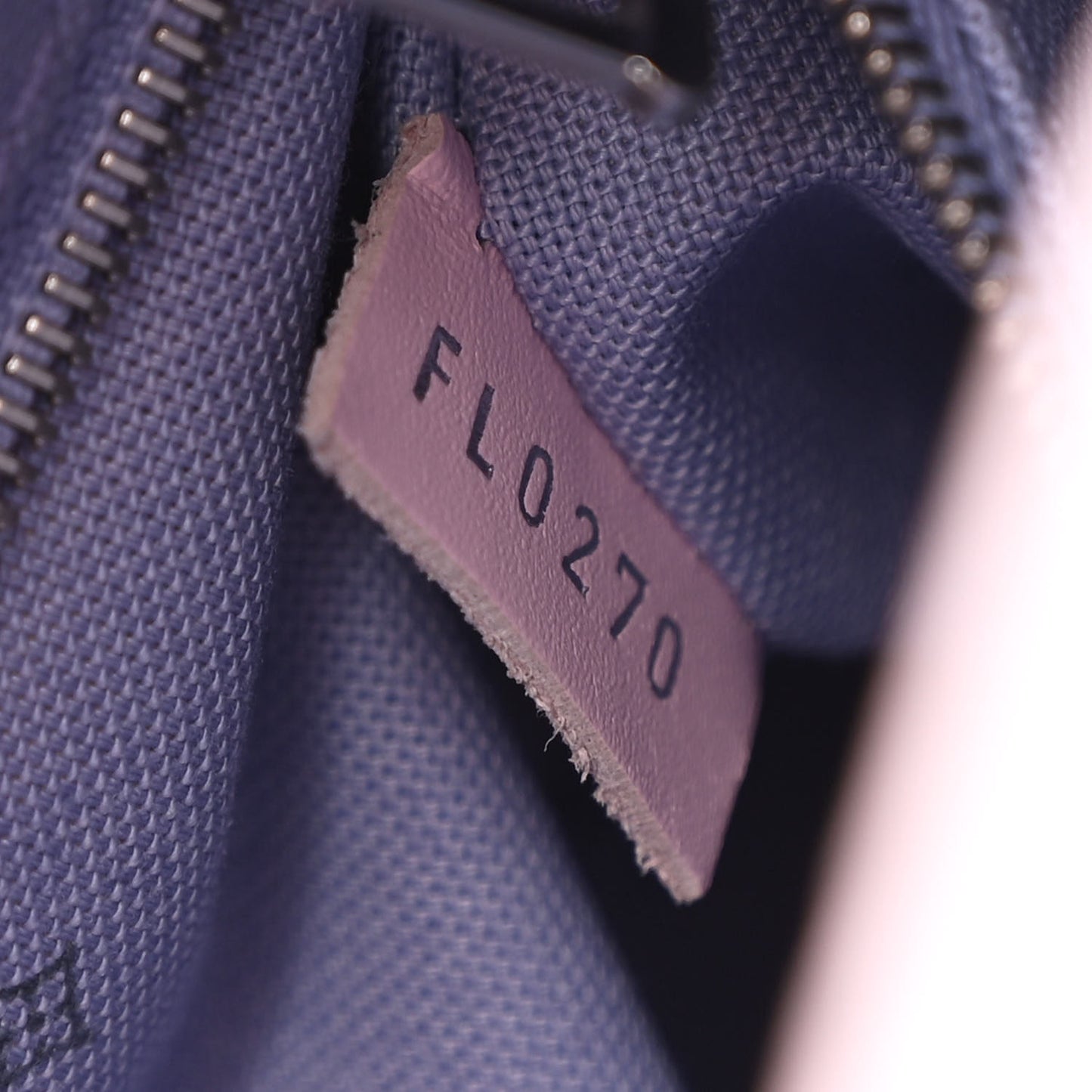 Monogram Escale Onthego GM Pastel