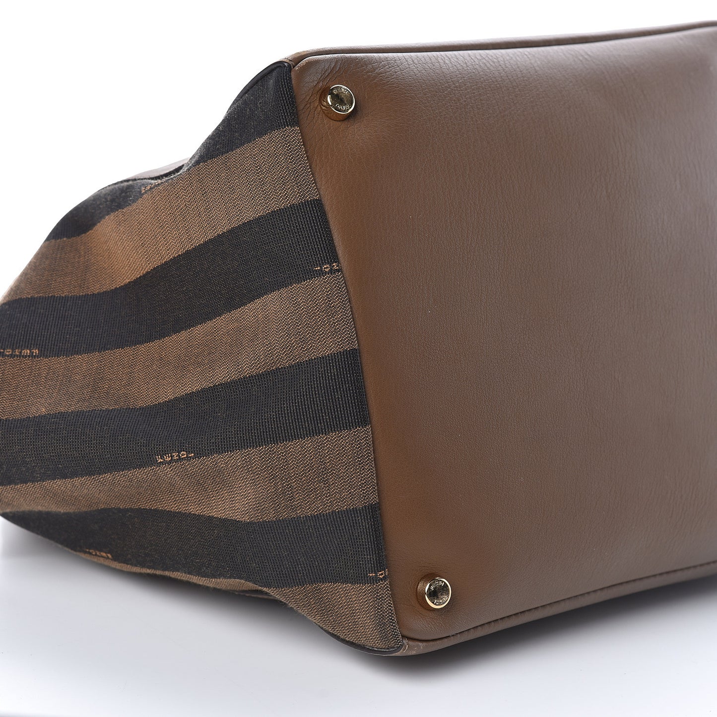 Pequin Vitello Magnetic Top Satchel Tobacco Foresta