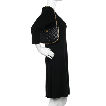 Chanel Shiny Crumpled Lambskin Quilted Trendy Chain Around Hobo Black 2 of 10