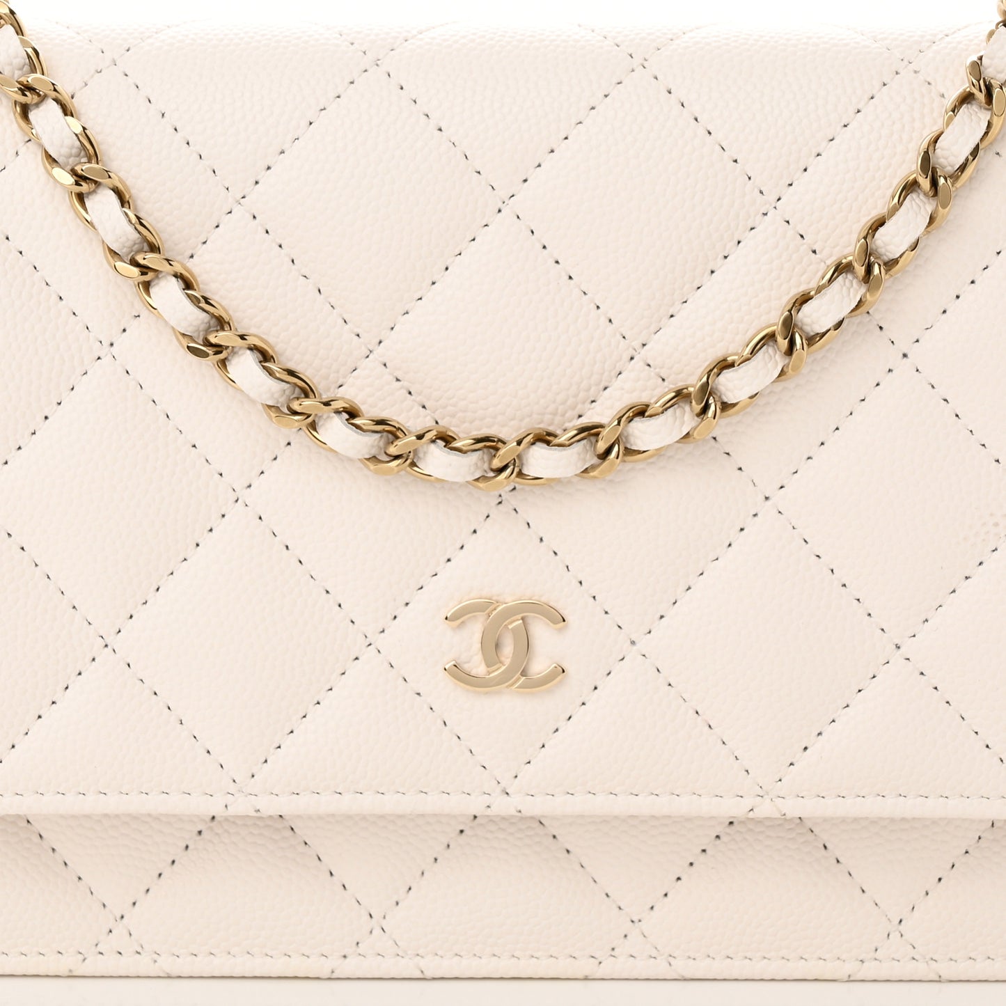 Caviar Quilted Wallet On Chain WOC White