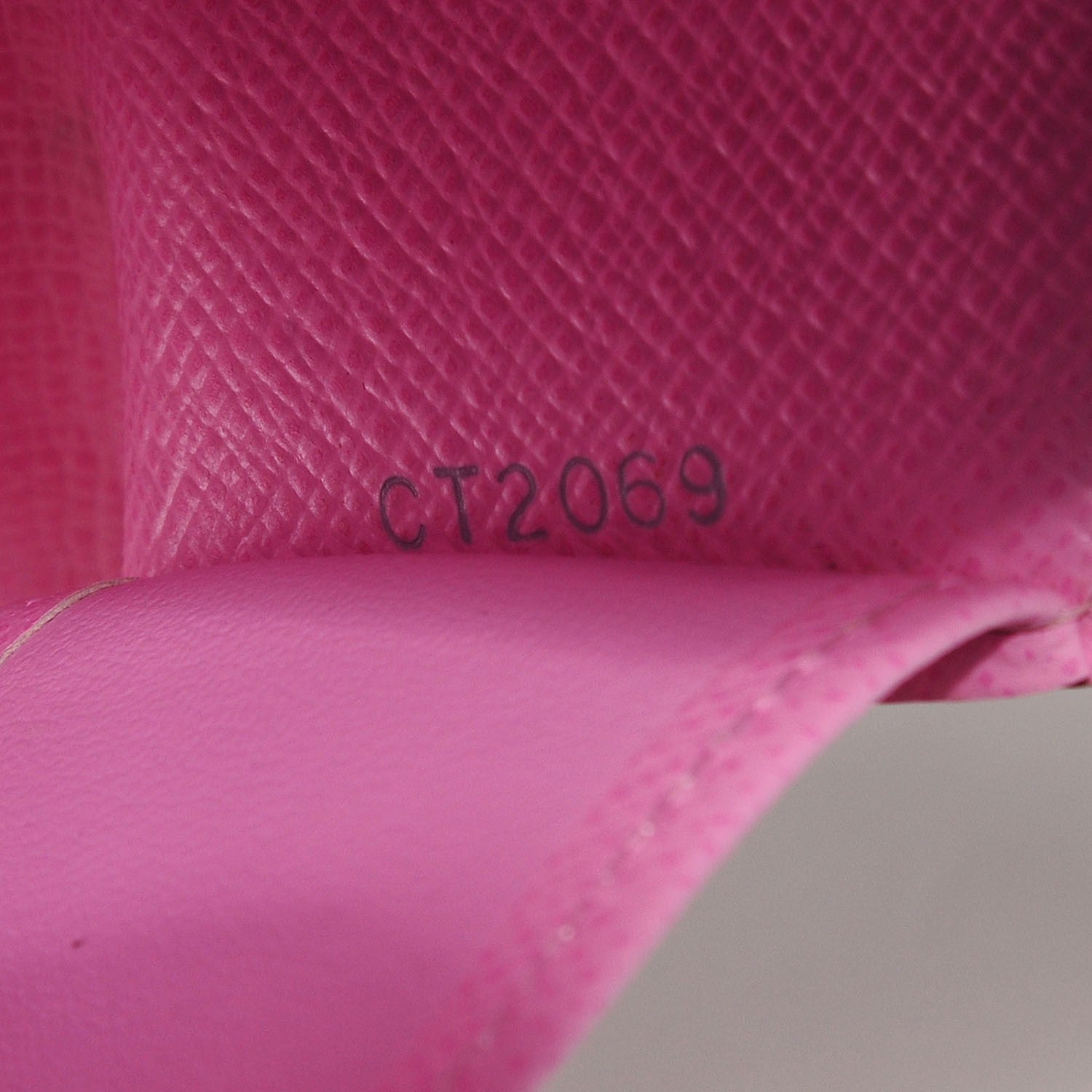 Louis Vuitton Monogram Multicolor Multicles 4 Key Holder White Litchi 7 of 7