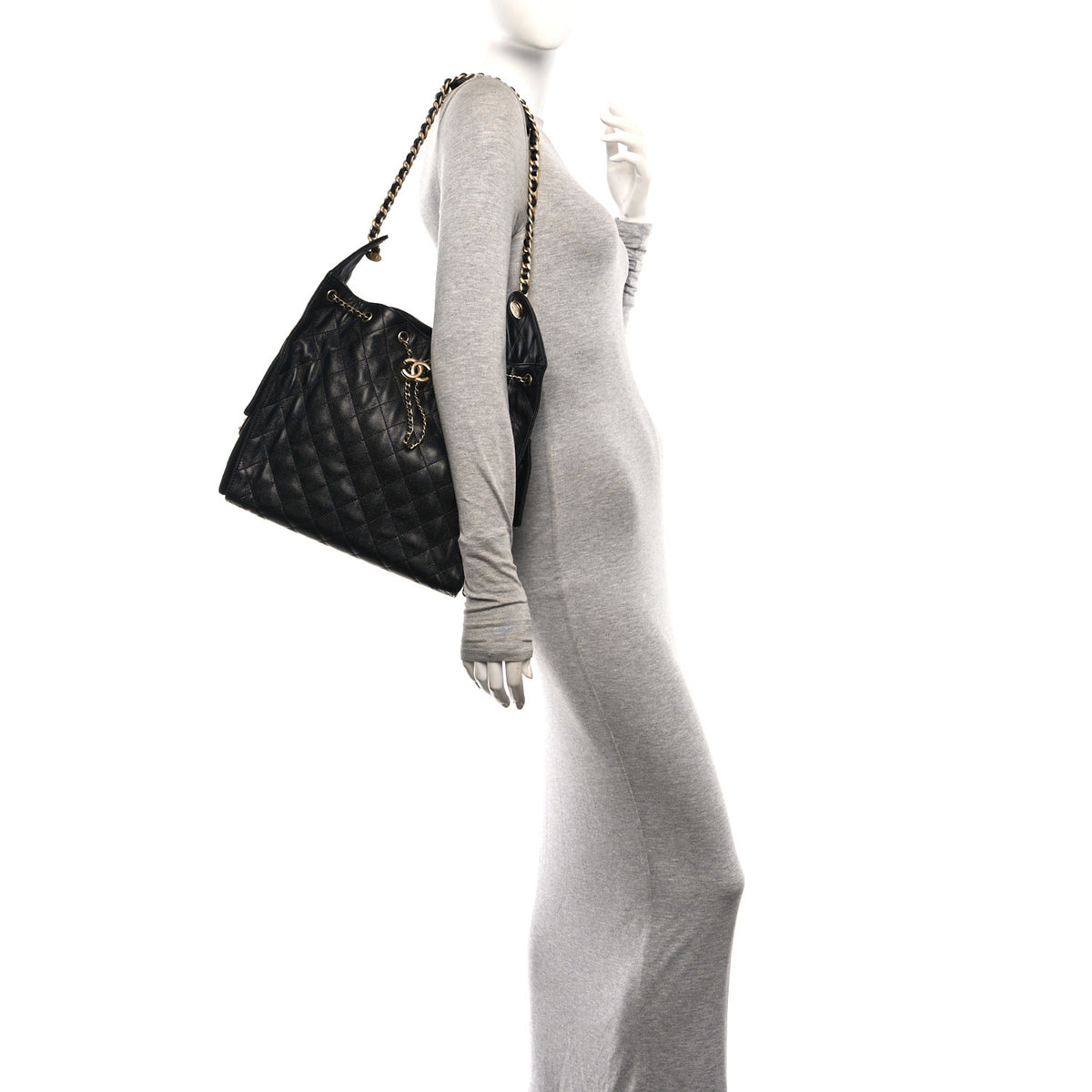 Caviar Quilted Medium Chanel 25 Handbag Black